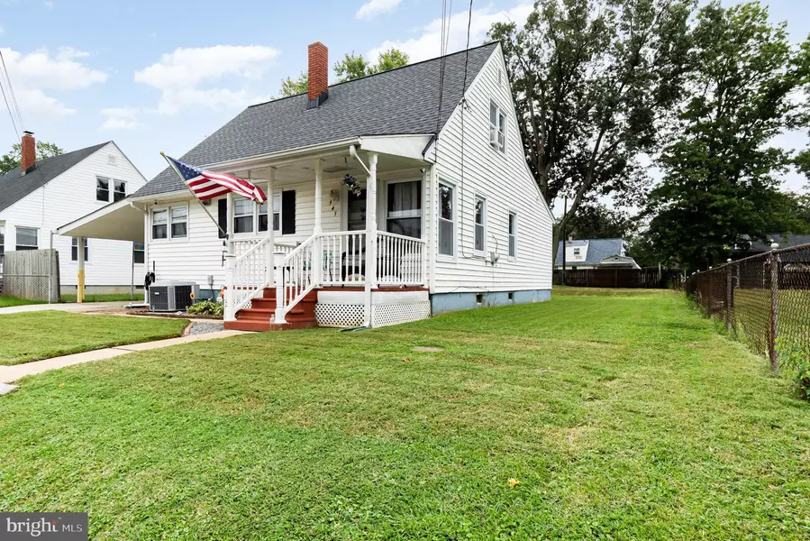 945 KINWAT AVE, Essex, MD 21221