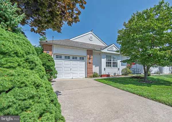 713 BARBADOS DR, Williamstown, NJ 08094