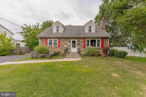 1306 SWARTHMORE AVE, Folsom, PA 19033