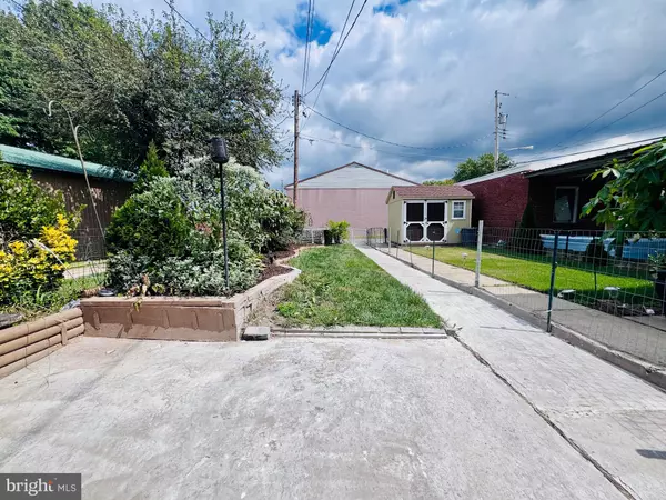 West Reading, PA 19611,305 TULPEHOCKEN AVE