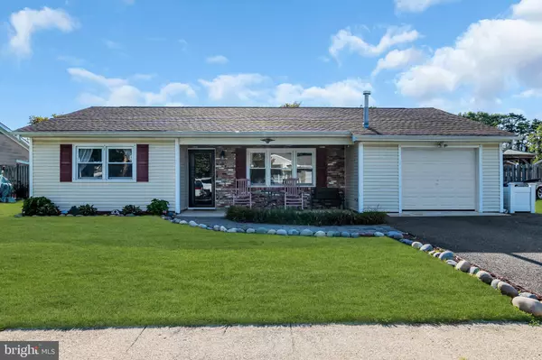 Barnegat, NJ 08005,6 ROXBURY DR