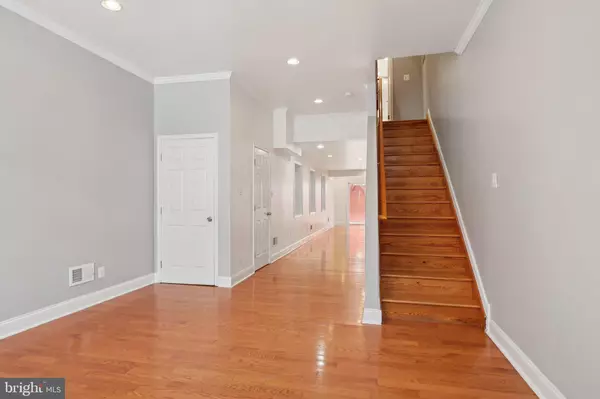 Philadelphia, PA 19146,2435 CHRISTIAN ST