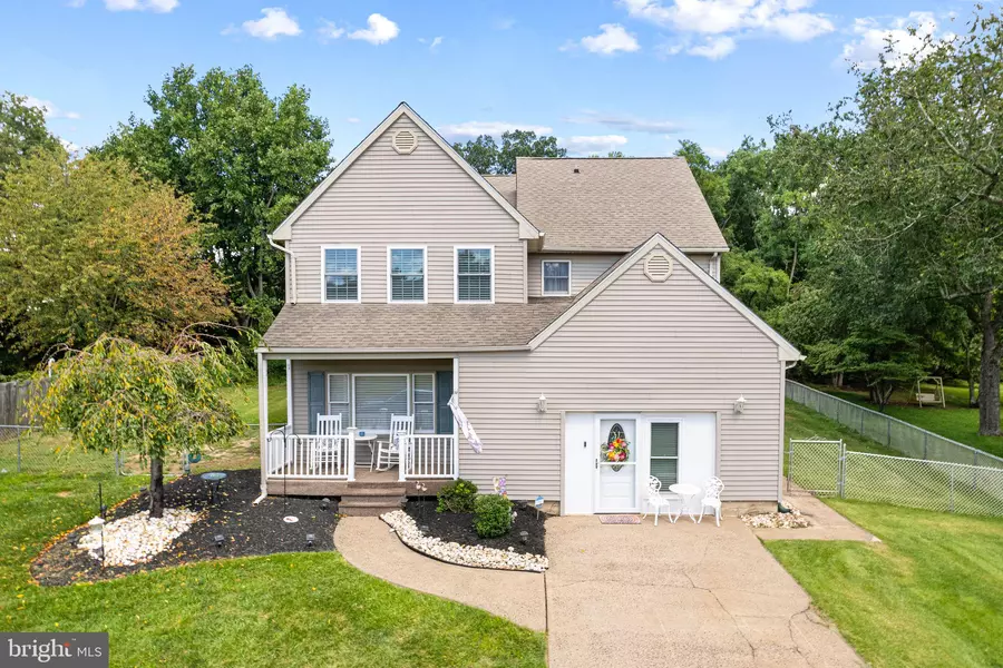 801 CLIFF RD, Bensalem, PA 19020