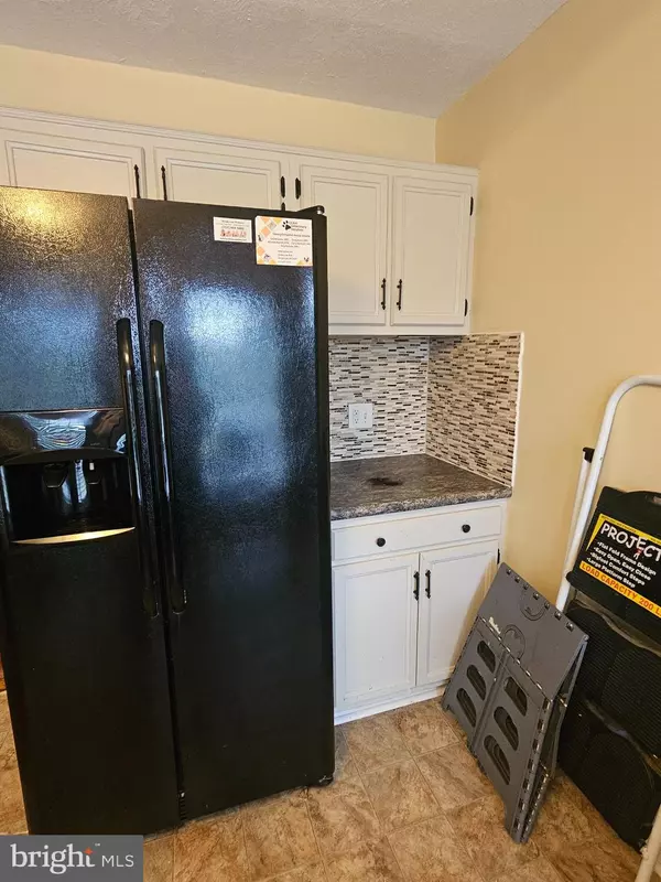 Reading, PA 19607,28 CLUB LN