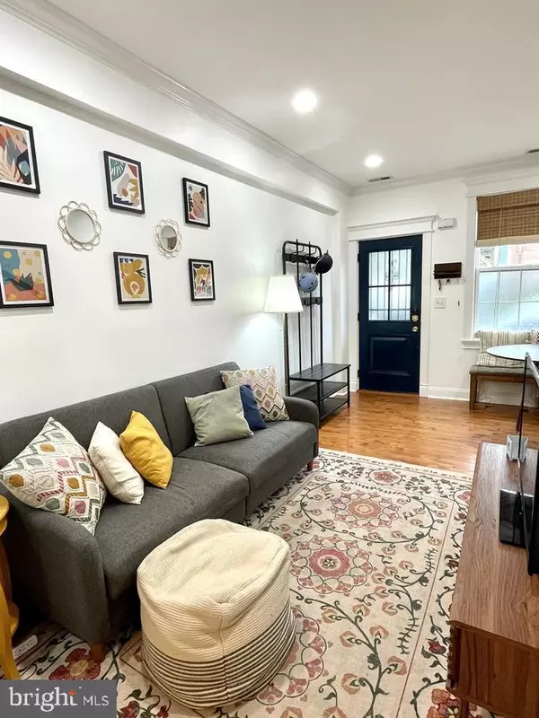Washington, DC 20002,1656 KRAMER ST NE