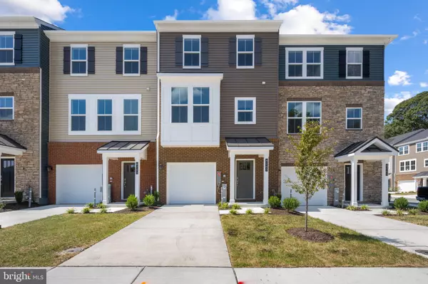 8263 LONGFORD RD, Millersville, MD 21108
