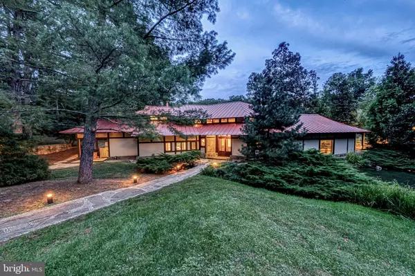 The Plains, VA 20198,7263 LITTLE RIVER LN