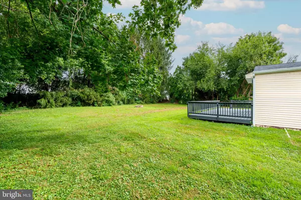 Bear, DE 19701,719 CARDINAL AVE