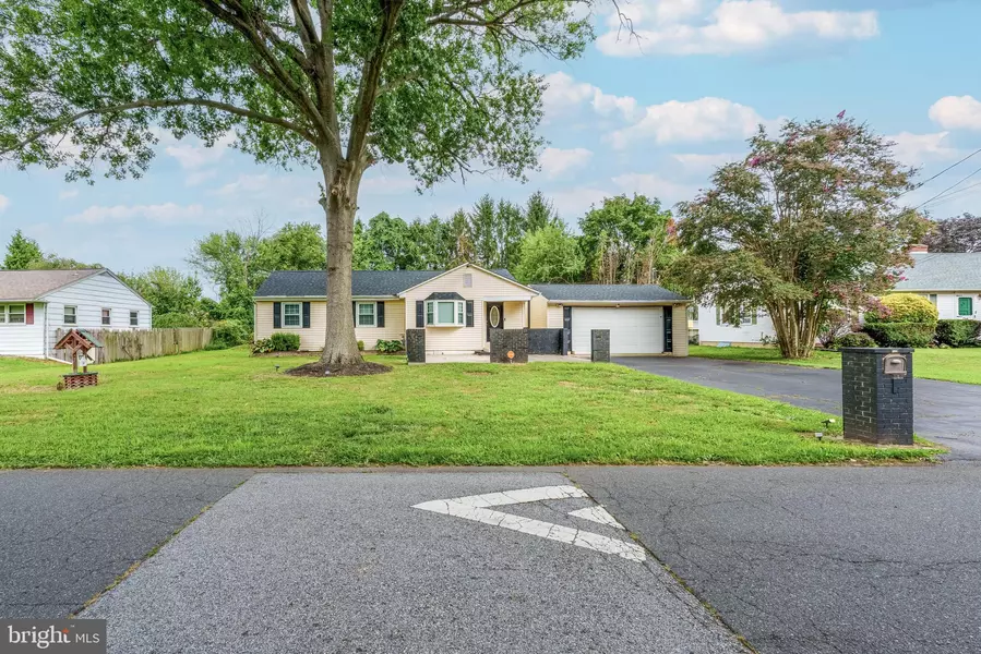 719 CARDINAL AVE, Bear, DE 19701