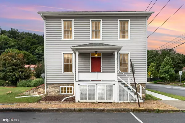 Newport, PA 17074,2 S 5TH ST