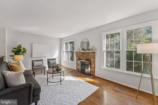 Annandale, VA 22003,7801 BYRDS NEST PASS