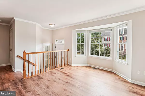 Leesburg, VA 20175,146 HAMPSHIRE SQ SW