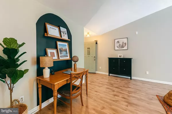 Mcgaheysville, VA 22840,2395 HOPKINS DR