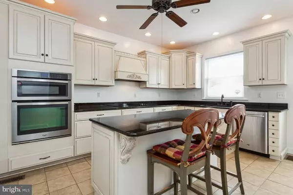 Waldorf, MD 20601,13185 JESSIES PL