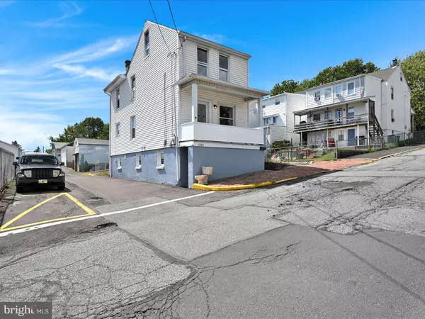 Saint Clair, PA 17970,1300 DICK ST