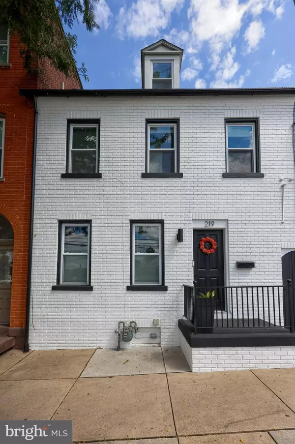 219 N LIME ST, Lancaster, PA 17602