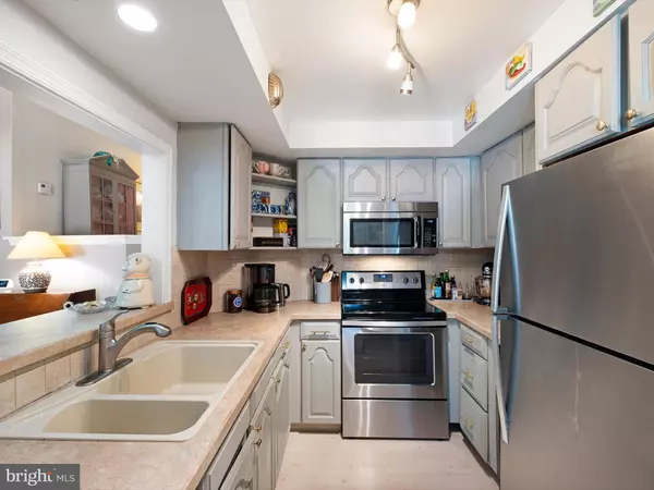 Wilmington, DE 19808,5207 BIRCH CIR #166