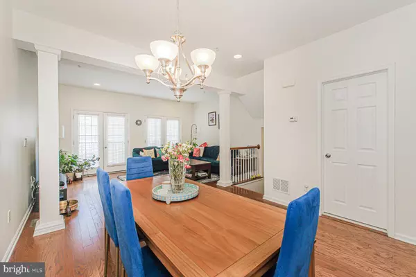 Secaucus, NJ 07094,42 CREEKSIDE CT