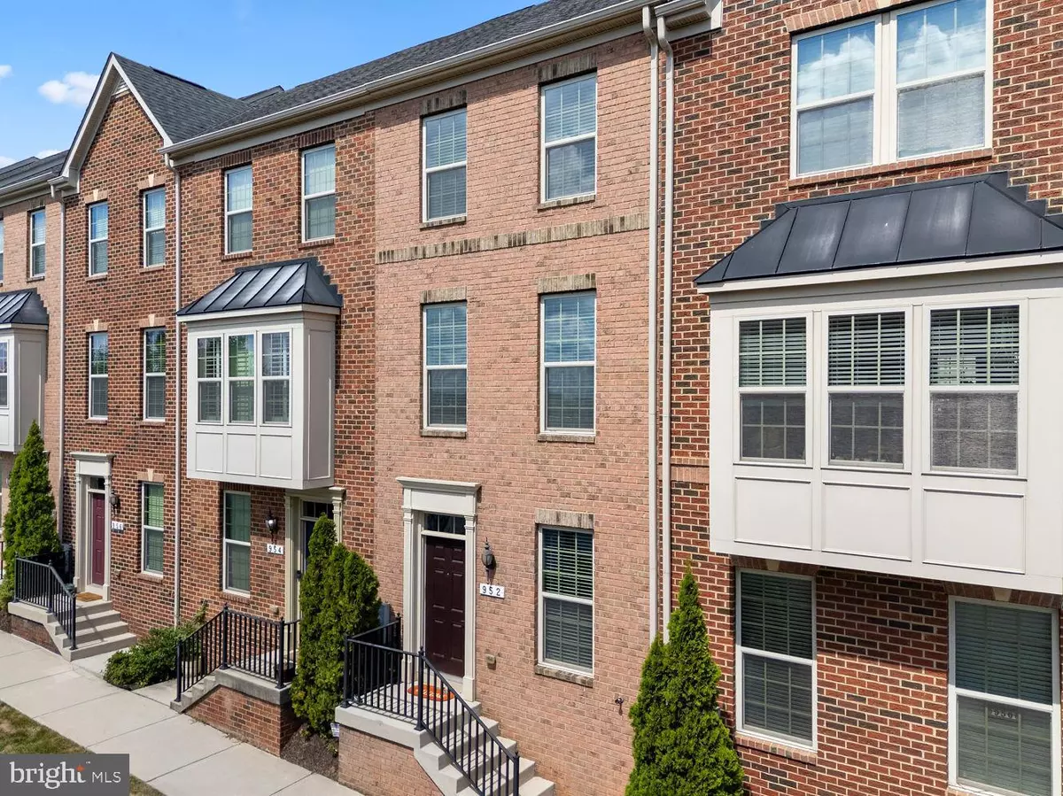 Baltimore, MD 21224,952 S MACON ST