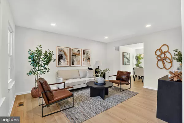 Woodbridge, VA 22192,3415 FORT LYON DR