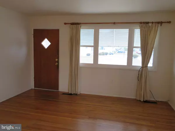 Laurel, MD 20724,312 PARK HALL S