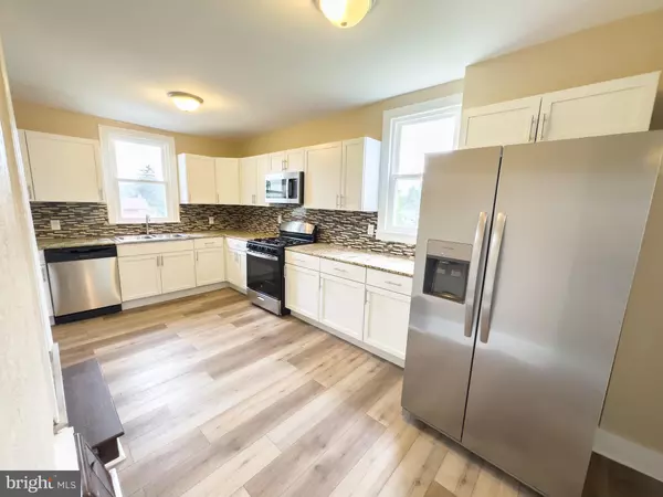 Mount Wolf, PA 17347,116 N 2ND ST