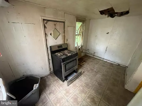 Chester, PA 19013,611 JEFFREY ST