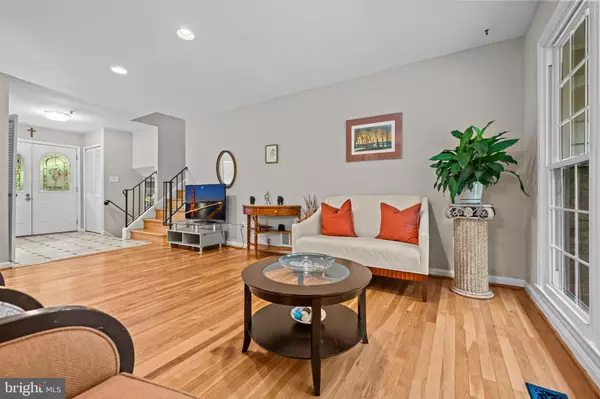 Potomac, MD 20854,11905 AMBLESIDE DR