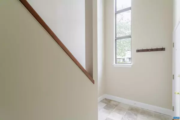 Charlottesville, VA 22901,555 MILLSTONE CT