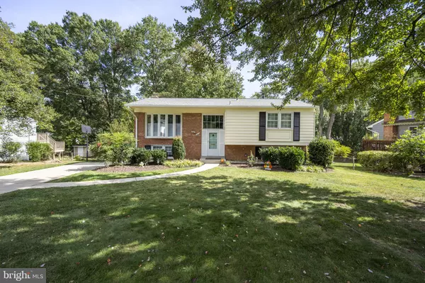 Vienna, VA 22180,2415 JACKSON PKWY