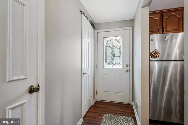 Reston, VA 20191,11269 SILENTWOOD LN