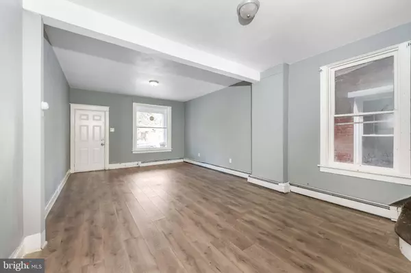 Harrisburg, PA 17104,1607 BERRYHILL ST