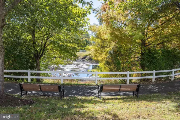 Gaithersburg, MD 20878,743 SUMMER WALK DR