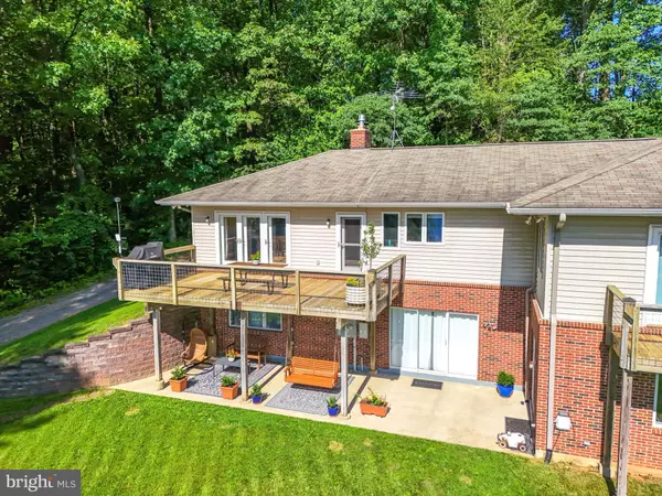 Chester Gap, VA 22623,46 ROCK RIDGE LN