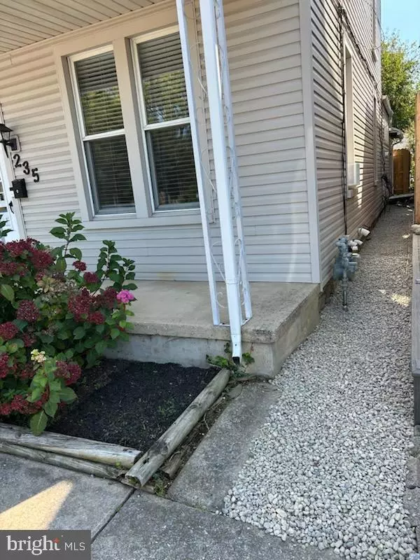 Hummelstown, PA 17036,235 W 2ND ST