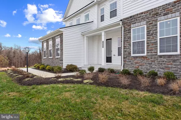 Upper Marlboro, MD 20774,16503 ROLLING KNOLLS LN