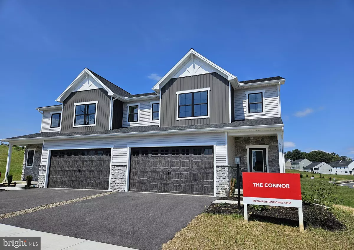 Mechanicsburg, PA 17055,653 BRITTANY DRIVE