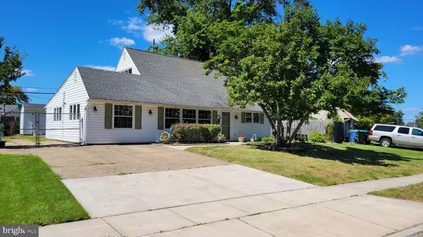 331 INDIAN CREEK DR, Levittown, PA 19057