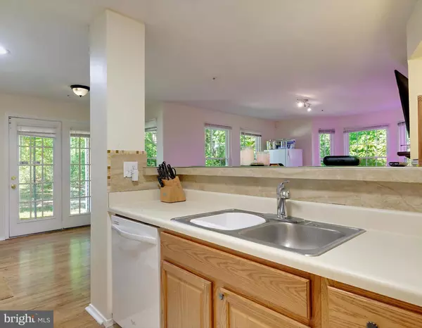 Upper Marlboro, MD 20772,13550 LORD STERLING PL #9-2