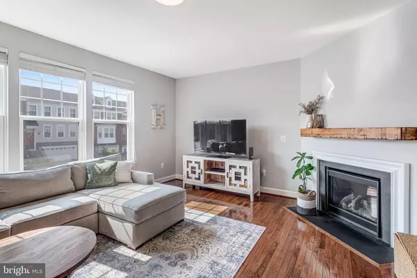 Woodbridge, VA 22191,16636 DANRIDGE MANOR DR