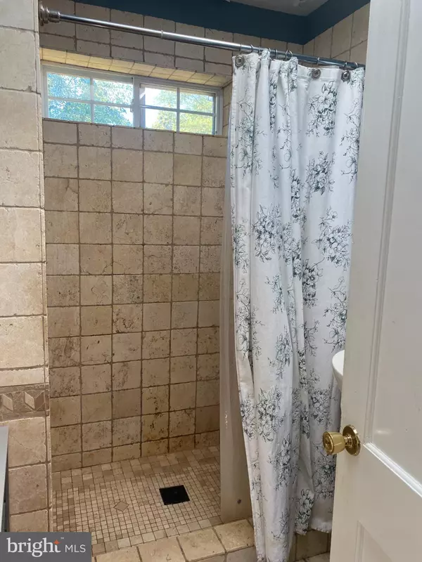 Silver Spring, MD 20902,10608 DUNKIRK DR