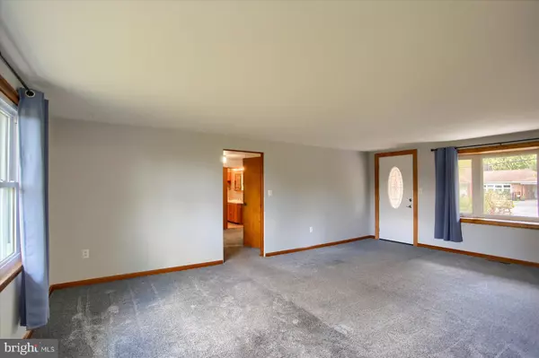 Dillsburg, PA 17019,644 W SIDDONSBURG RD