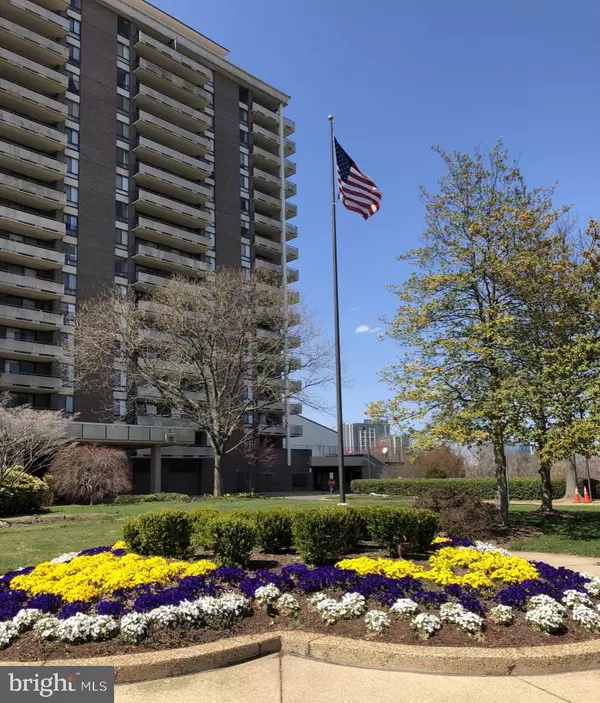 Mclean, VA 22102,1800 OLD MEADOW RD #1121