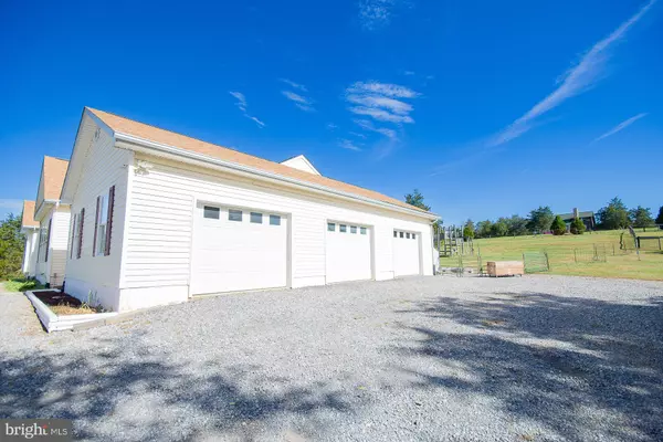 Martinsburg, WV 25404,78 COLONEL MYERS DR