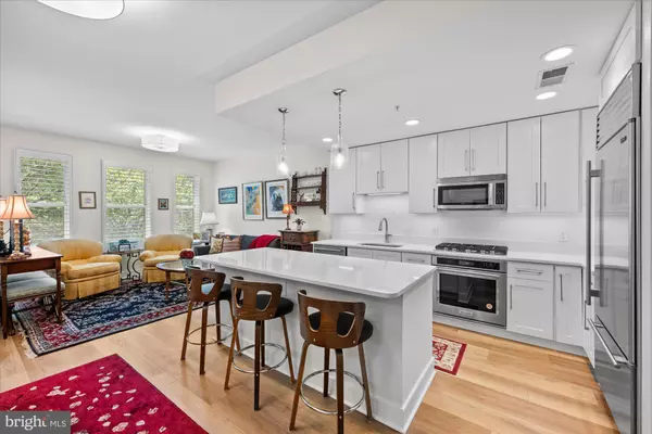 Potomac, MD 20854,12500 PARK POTOMAC AVE #205S