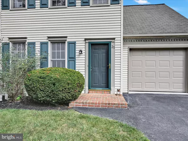 Elizabethtown, PA 17022,25 YORKSHIRE CT