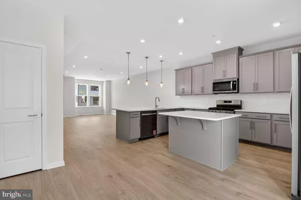 Baltimore, MD 21222,1813 JOHN STRICKER AVE