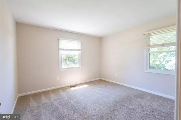 Bowie, MD 20715,12202 FOXHILL LN