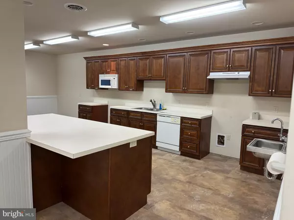 Paradise, PA 17562,3098-REAR LINCOLN HWY E