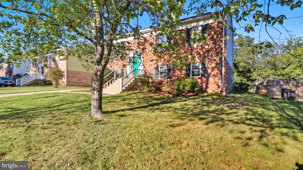 Fort Washington, MD 20744,8136 COMET DR